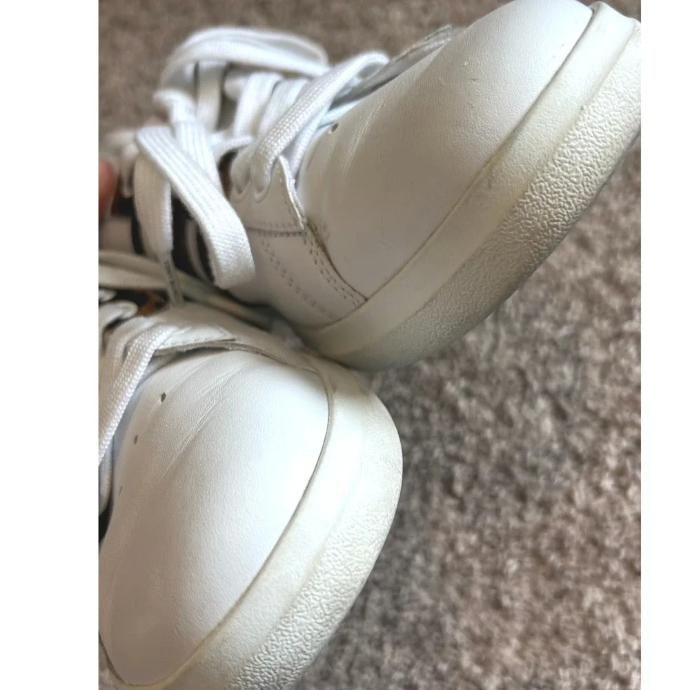 Tory Burch Howell Court White Leopard Calf Hair Sneakers Gold Logo SZ 9.5